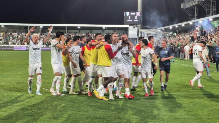 Bodrum FK ve Çorum FK final için sahada