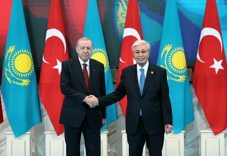 Bakan Bolat: Kazakistan ile ticaret hacmimizi 15 milyar dolar hedefine ulaştırmak için çalışmalarımızı sürdüreceğiz