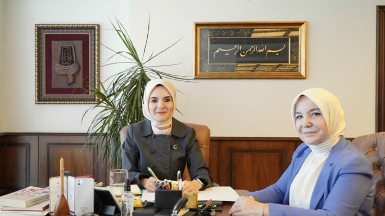 Bakan Göktaş, Darülaceze’ye kurban bağışı yaptı