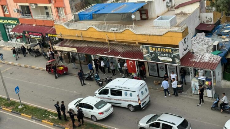 Hatay'da döviz bürosuna silahlı saldırı