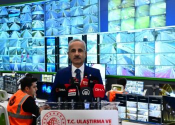 Bakan Uraloğlu: Bayram trafiğini anlık olarak takip edeceğiz
