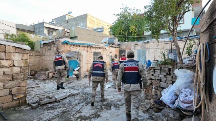 Şanlıurfa'da 'uyuşturucu' operasyonu; 88 tutuklama