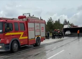 Gaziantep'te 4 araçlı zincirleme kaza; 1 yaralı