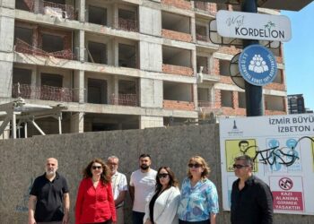 Örnekköy Kentsel Dönüşüm Projesi'nde 'inşaatlar durduruldu' tepkisi