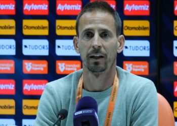 Corendon Alanyaspor’da Pereira ile devam kararı