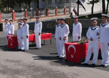 İstanbul Boğaz Komutanlığı'nda engelli bireyler için temsili askerlik töreni