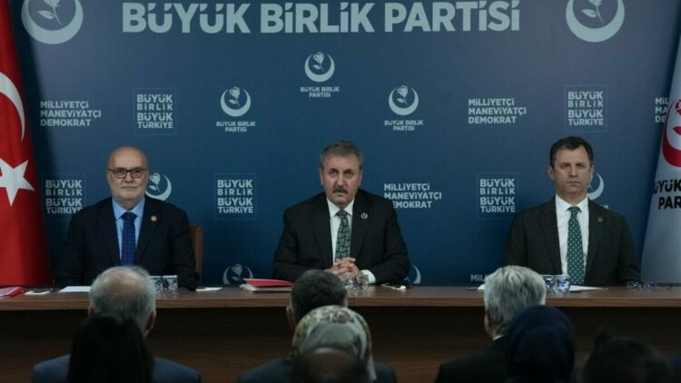 Büyük Birlik Partisi'nin 13'üncü Olağan Büyük Kurultayı 7 Haziran’da yapılacak