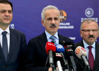 Bakan Uraloğlu: Tokat-Niksar kara yolu ile yılda 1,5 milyar lira tasarruf sağlanacak