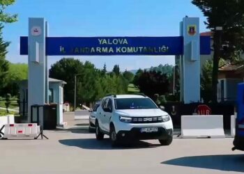 Yalova'da göçmen kaçakçılığı operasyonu; 3 organizatör tutuklandı