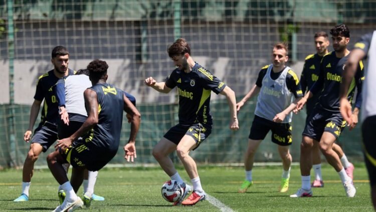 Fenerbahçe, ikas Eyüpspor maçının hazırlıklarını tamamladı