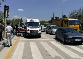 Ankara'da zincirleme kaza: 3 yaralı