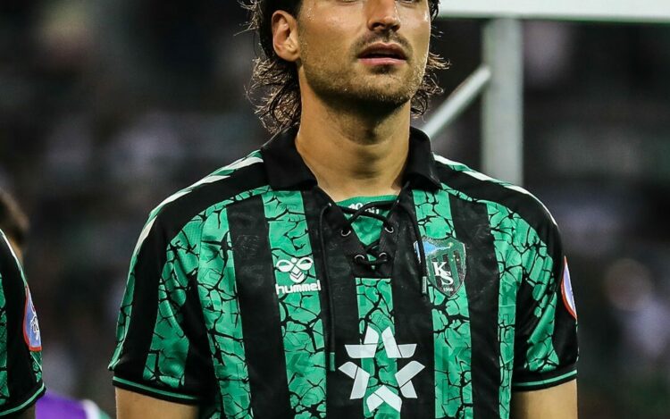 Kocaelispor'da Ahmet Sağat'ın sözleşmesi feshedildi