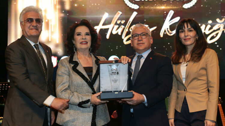 Sivas Uluslararası Film Festivali ödül töreniyle sona erdi