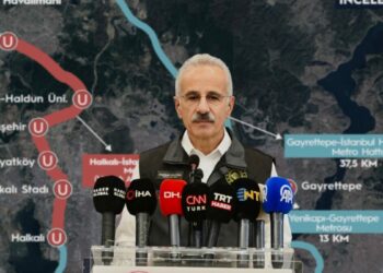 Bakan Uraloğlu: Arnavutköy-Halkalı Hattı'nda test ve devreye alma çalışmalarında sona yaklaştık