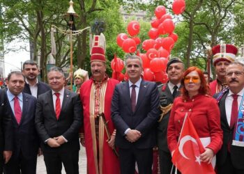 New York'ta 43'üncü Türk Günü Yürüyüşü coşkuyla kutlandı