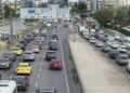 İstanbul'da haftanın ilk iş gününde trafik yoğunluğu yüzde 51 olarak ölçüldü