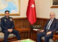 Bakan Güler, Pakistan Hava Kuvvetleri Komutanı Orgeneral Sidhu'yu kabul etti