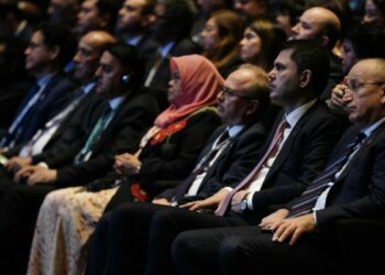 Bakan Kurum, Azerbaycan'da
