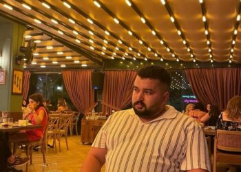 Restorana pompalı tüfekli saldırı: 2 ölü
