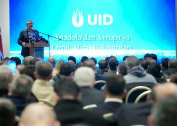 Bakan Tekin, Londra'da 'Anadolu'dan Avrupa'ya Ortak Miras Buluşmaları' programına katıldı