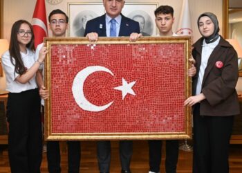 Bakan Ersoy, genç sanatçıları kabul etti