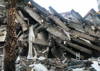 19 kişinin öldüğü Fazilet Apartmanı davasında ek rapor alınacak