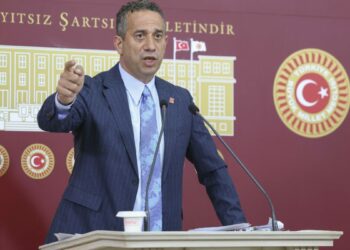 CHP'li Başarır: CHP, tertemiz bir partidir
