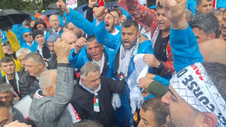 İŞ Genel Başkanı Mahmut Arslan'ın alıkonulmasına tepki