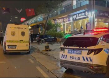 Beylikdüzü'nde kafeyi kurşunlayan şüpheli kaçtı