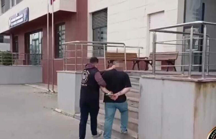 İzmir’de aranan şüphelilere şafak operasyonu: 157 gözaltı