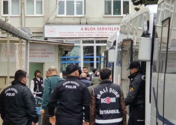 İBB şirketi Boğaziçi Yönetim A.Ş.'ye operasyon; şüpheliler sağlık kontrolünden geçirildi
