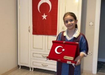 Kavanozda biriken iyilik ödülsüz kalmadı; 9 yaşındaki Berra’ya sürpriz