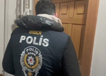 Sahte 'TOKİ' sitesi kurarak çok sayıda kişiyi 9 milyon dolandıran 14 şüpheli yakalandı