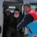 Erzincan’da öğrencilerden yaşlılara bayram bakımı