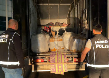 Malatya'da 166 bin uyuşturucu hap ele geçirildi; 2 gözaltı