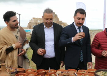 Roma’nın antik lezzetleri Zerzevan Kalesi’nde yeniden pişirildi