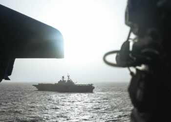 CENTCOM'dan abluka açıklaması: 94 ticari geminin yönü değiştirildi