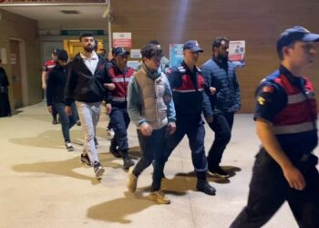 Bursa'da kaçak göçmen operasyonu: 7 gözaltı