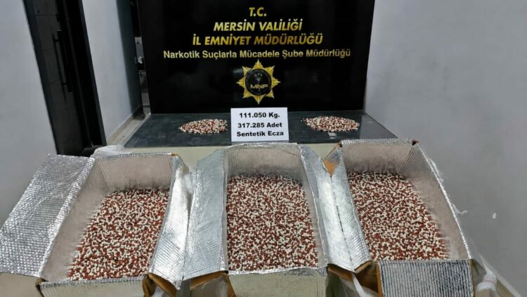 Mersin’de 317 bin 285 adet sentetik ecza ele geçirildi: 1 tutuklu