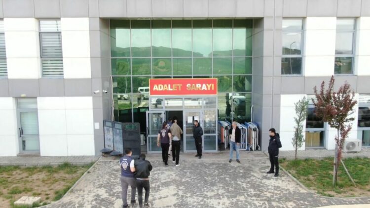 Tunceli’de yasa dışı bahis operasyonunda 3 tutuklama