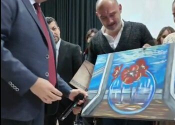 Kartalkaya’daki yangınında ölen kızının mezuniyet belgesini alan baba gözyaşlarına boğuldu