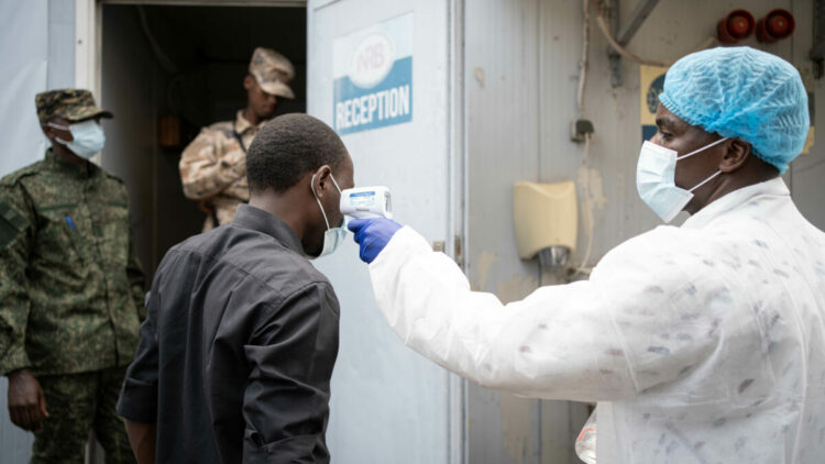 DSÖ'den Ebola salgını açıklaması: 750 şüpheli vaka ile 177 şüpheli ölüm bulunuyor