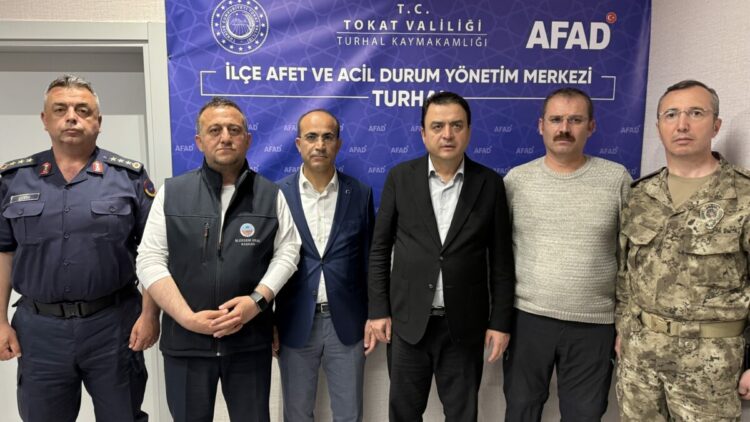 Tokat’ta heyelan riski nedeniyle 1 köy boşatıldı