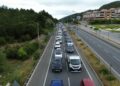 Muğla'ya tatilci akını; kilometrelerce araç kuyruğu oluştu