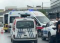Avcılar'da İETT otobüsüne çarpan motokurye yaralandı