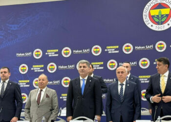 Hakan Safi: Fenerbahçe için kayıtsız, şartsız her şeyi yapmaya hazırım
