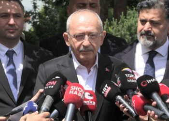 Kılıçdaroğlu: Özgür Bey'e yeni görevi hayırlı olsun