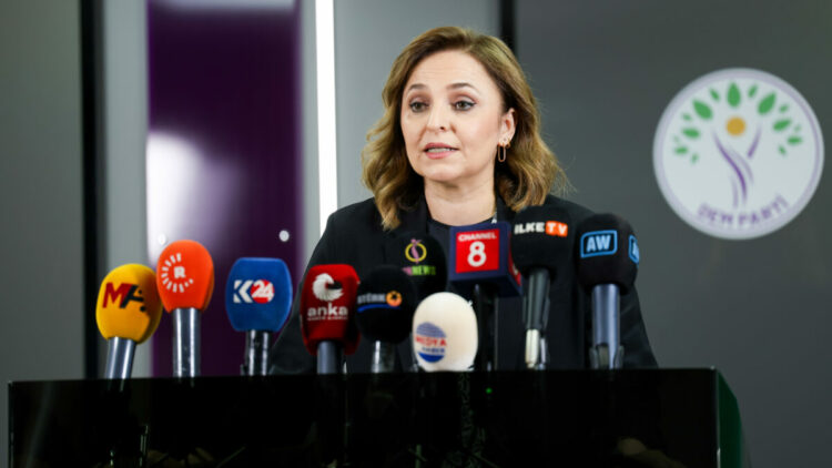 DEM Parti'li Doğan: 'Mutlak butlan' kararı hepimizi ilgilendiriyor
