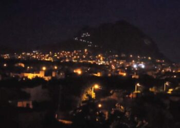 Adana'da 4.9 büyüklüğünde deprem