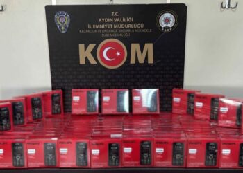 Aydın'da IMEI kayıtsız 100 cep telefonu ele geçirildi